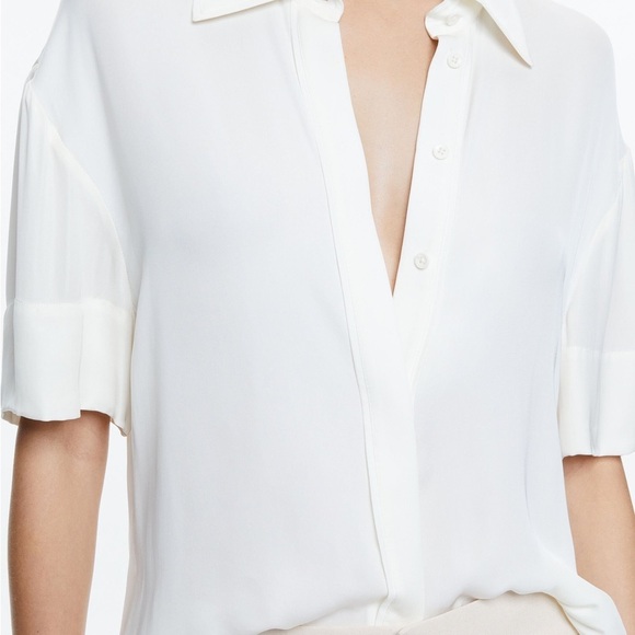 Alice + Olivia - BRADY OVERSIZED BUTTON DOWN - Picture 5 of 5